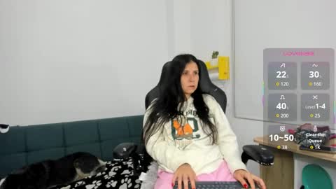 Juli online show from November 1, 2025, 9:55 am