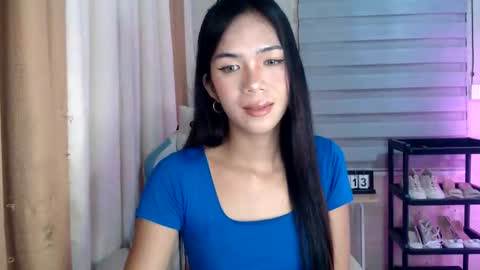 Melly online show from April 14, 2026, 10:32 am