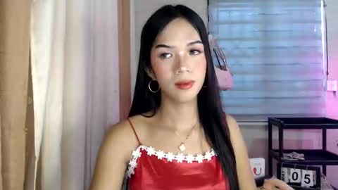 Melly online show from May 5, 2026, 8:55 am