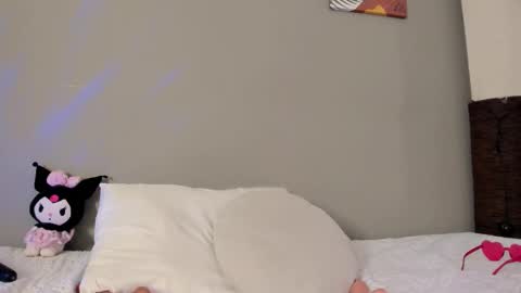 Snapshot of _melodyblossom_ chatting on September 30, 2025, 10:15 pm _melodyblossom_ online show from September 30, 2025, 10:15 pm