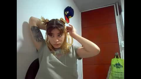 Mia-foster online show from March 21, 2026, 9:40 pm