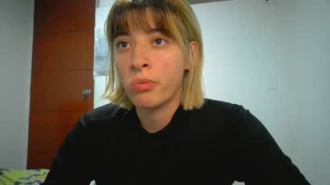 Snapshot of _mia_foster1 chatting on April 23, 2026, 2:02 am Mia-foster online show from April 23, 2026, 2:02 am
