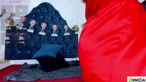 _mia_milf_ online show from June 12, 2026, 3:44 pm