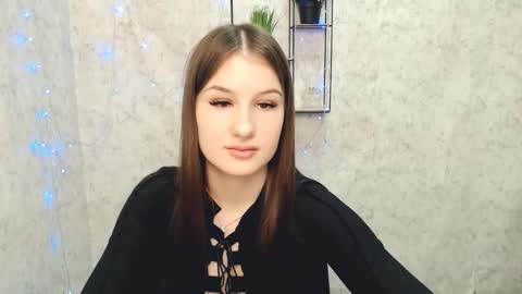 Snapshot of _miaangel_ chatting on February 20, 2025, 6:02 pm Mia online show from February 20, 2025, 6:02 pm