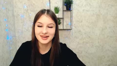 Snapshot of _miaangel_ chatting on February 23, 2025, 1:42 pm Mia online show from February 23, 2025, 1:42 pm