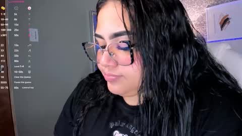 Snapshot of _michel_bbw chatting on September 29, 2025, 2:49 am michel online show from September 29, 2025, 2:49 am