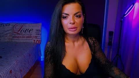 Snapshot of _milani_ chatting on September 23, 2025, 5:38 pm Milani online show from September 23, 2025, 5:38 pm