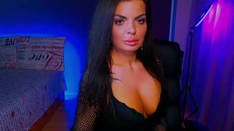 Snapshot of _milani_ chatting on October 6, 2025, 6:05 pm Milani online show from October 6, 2025, 6:05 pm