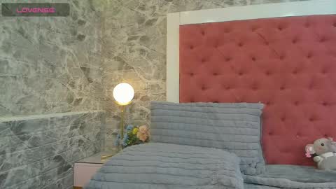 Call me Miley  online show from November 20, 2025, 8:08 pm