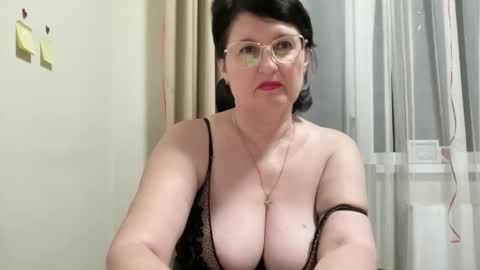 _milf_pussy_ online show from December 26, 2024, 5:40 pm