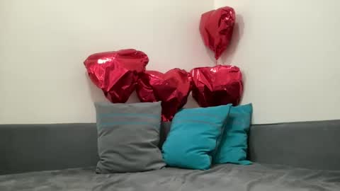 _milf_pussy_ online show from February 9, 2025, 7:38 am