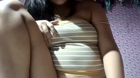 Snapshot of _milkytitsmomxx_ chatting on January 9, 2025, 3:23 pm _milkytitsmomxx_ online show from January 9, 2025, 3:23 pm