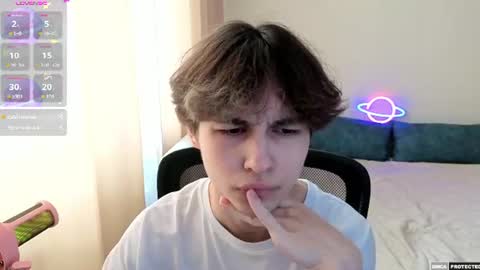 Snapshot of _milway_ chatting on June 8, 2026, 2:06 pm Luka online show from June 8, 2026, 2:06 pm