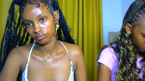 Snapshot of _mimimars chatting on February 10, 2026, 2:37 am Mimi online show from February 10, 2026, 2:37 am