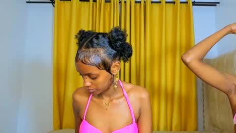 Snapshot of _mimimars chatting on March 3, 2026, 2:28 am Mimi online show from March 3, 2026, 2:28 am