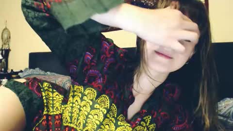 Boo online show from October 3, 2025, 7:33 pm