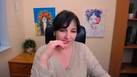 Miranda online show from March 11, 2025, 3:12 pm