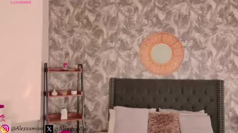 _miss_alexxxa online show from June 11, 2026, 2:53 am