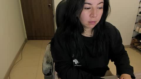 _miss_coco_ online show from December 15, 2024, 8:08 am