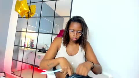 _miss_khaleesi_ online show from July 10, 2026, 11:35 am
