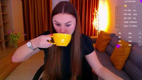 Mia online show from January 10, 2026, 8:27 am