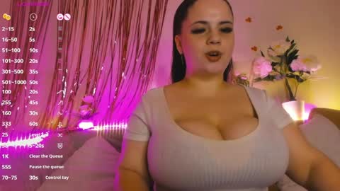 Mila online show from May 25, 2026, 6:25 pm