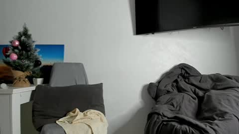 Snapshot of _mito_69 chatting on December 19, 2024, 7:18 am alienmito online show from December 19, 2024, 7:18 am