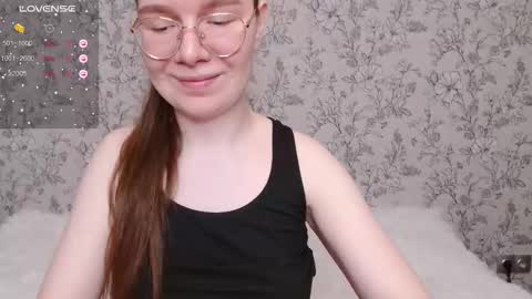  mizuka  online show from December 3, 2025, 5:11 pm