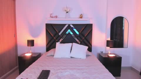 mizuki  online show from March 7, 2026, 3:09 pm