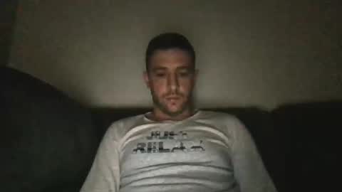 _mokevil_ online show from May 10, 2026, 9:53 pm