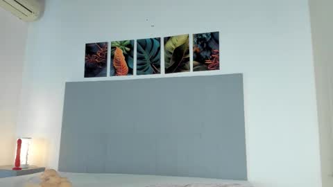 Snapshot of _molly_rosse_ chatting on October 2, 2025, 12:23 pm _molly_rosse_ online show from October 2, 2025, 12:23 pm