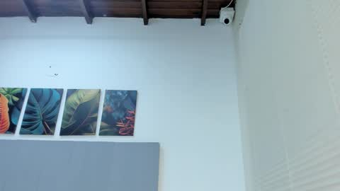 Snapshot of _molly_rosse_ chatting on October 9, 2025, 11:52 am _molly_rosse_ online show from October 9, 2025, 11:52 am