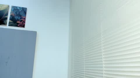 Snapshot of _molly_rosse_ chatting on October 11, 2025, 11:53 am _molly_rosse_ online show from October 11, 2025, 11:53 am