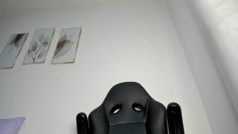 _molly_rosse_ online show from July 30, 2026, 11:53 am