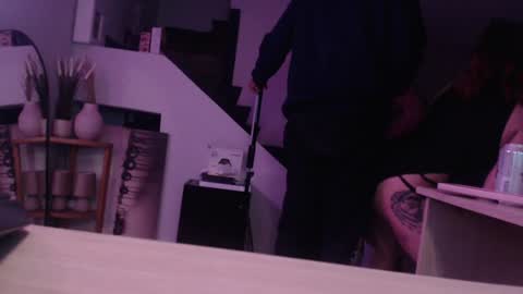 Panda  online show from February 7, 2025, 7:50 am