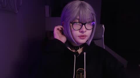 Panda  online show from March 6, 2025, 4:19 am