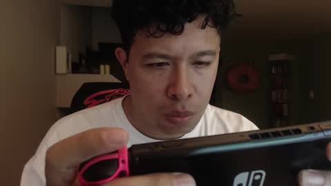 Panda  online show from March 8, 2025, 5:17 am