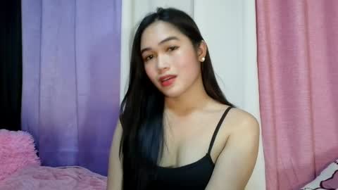 Snapshot of _myholyhole69_ chatting on April 5, 2026, 7:05 am monica online show from April 5, 2026, 7:05 am