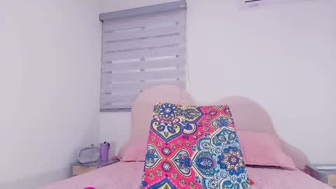 Luna online show from December 16, 2025, 11:59 am