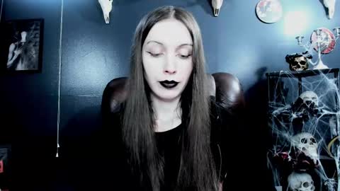 Snapshot of _naamah chatting on October 1, 2025, 8:26 pm _naamah online show from October 1, 2025, 8:26 pm