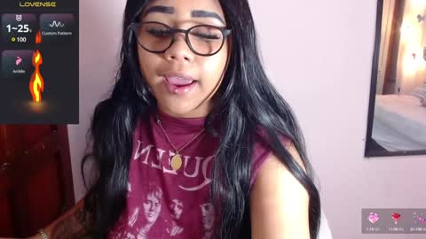 Snapshot of _nahom_ chatting on December 29, 2024, 2:06 am nahomi  online show from December 29, 2024, 2:06 am