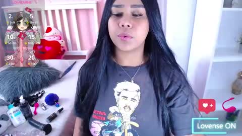 Snapshot of _nahom_ chatting on March 2, 2025, 6:59 am nahomi  online show from March 2, 2025, 6:59 am
