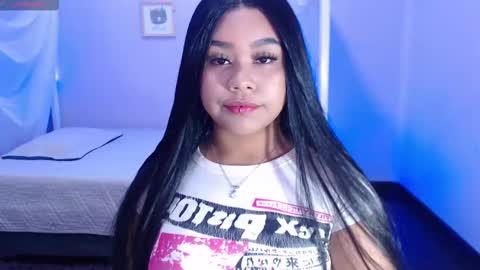 Snapshot of _nahom_ chatting on March 10, 2025, 11:21 am nahomi  online show from March 10, 2025, 11:21 am