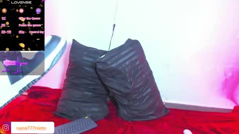 Snapshot of _nana777 chatting on October 16, 2025, 12:44 am Nana  online show from October 16, 2025, 12:44 am