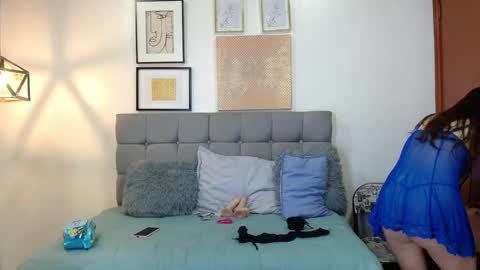 _naomi_s online show from April 24, 2026, 1:35 pm