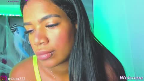 naomi brown online show from October 26, 2025, 2:17 am