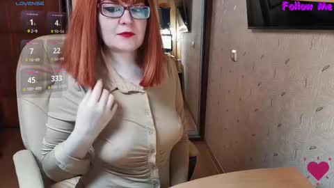 Snapshot of _natali_ chatting on October 18, 2025, 8:26 am MagicWoman online show from October 18, 2025, 8:26 am