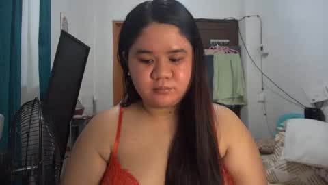 Snapshot of _natalieey chatting on March 28, 2026, 3:44 pm nics online show from March 28, 2026, 3:44 pm