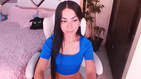 Natasha Rodriguez independent model online show from February 18, 2025, 7:19 pm
