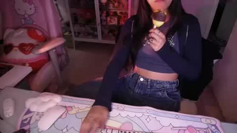 Snapshot of _nathaila_ chatting on April 13, 2026, 12:05 am _nathaila_ online show from April 13, 2026, 12:05 am